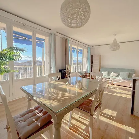 Ile D'or Spacieux Et Confortable A 100m De La Apartment Frejus